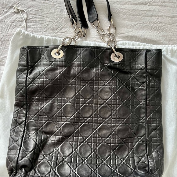 Dior Tote - Picture 8 of 15